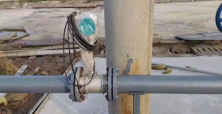 食品厂用插入式涡街流量计测蒸汽